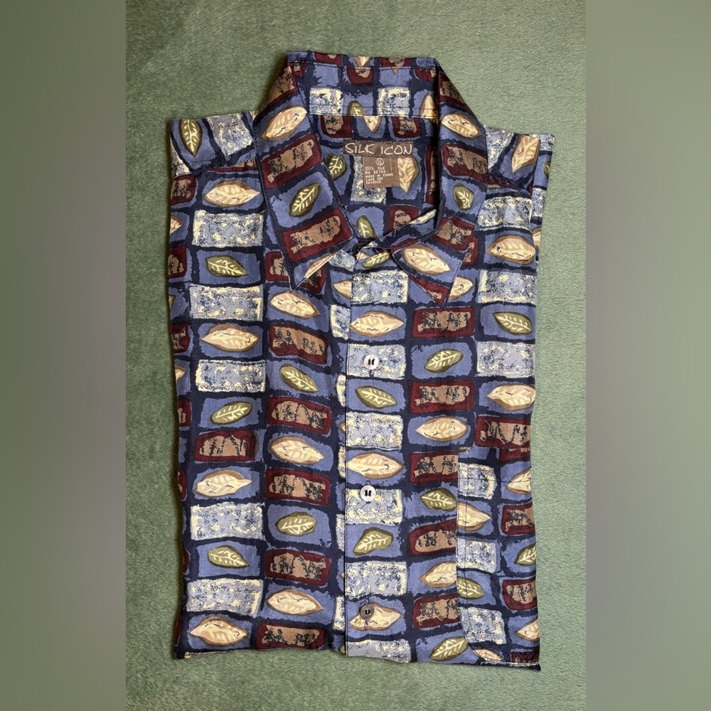 Silk Icon Men's Blue Silk Patterned Shirt, Size: XL. (5294)